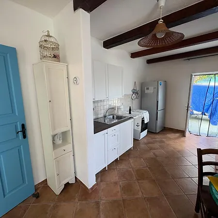Maria Citara *